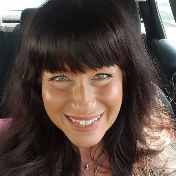 Meet your Posher, Simone - Picture 1 of 1